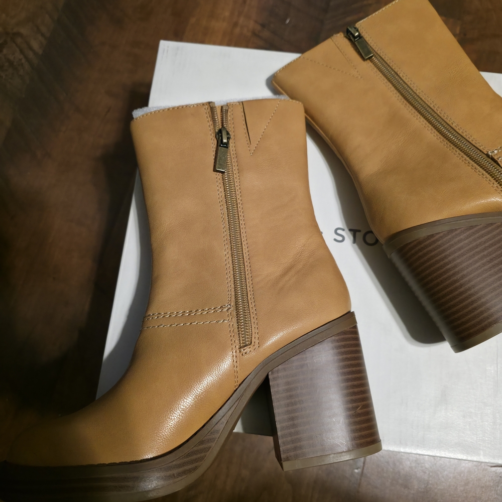 Sun + Stone Tan Heeled Boots - Picture 7 of 8